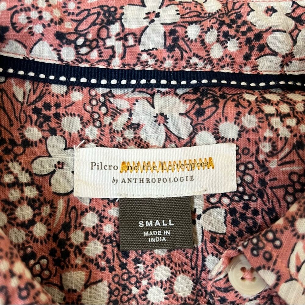 Anthropologie Pilcro The Sasha Smocked Boyfriend Buttondown Small - Picture 7 of 8